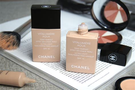 chanel vitalumière review|chanel vitalumiere aqua 20 beige.